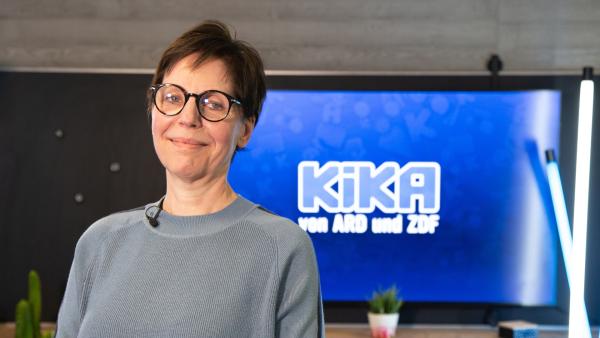 Teaser Medienkompetenz Steffi Warnatzsch-Abra | Rechte: KiKA/Anne Feske
